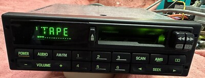 93-97 FORD CONTOUR, MYSTIQUE AM/FM radio, Tape player , Preium sound OEM
