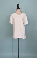 Size: M OLIVER White T-Shirt Short Sleeve Oversized Side Split Women