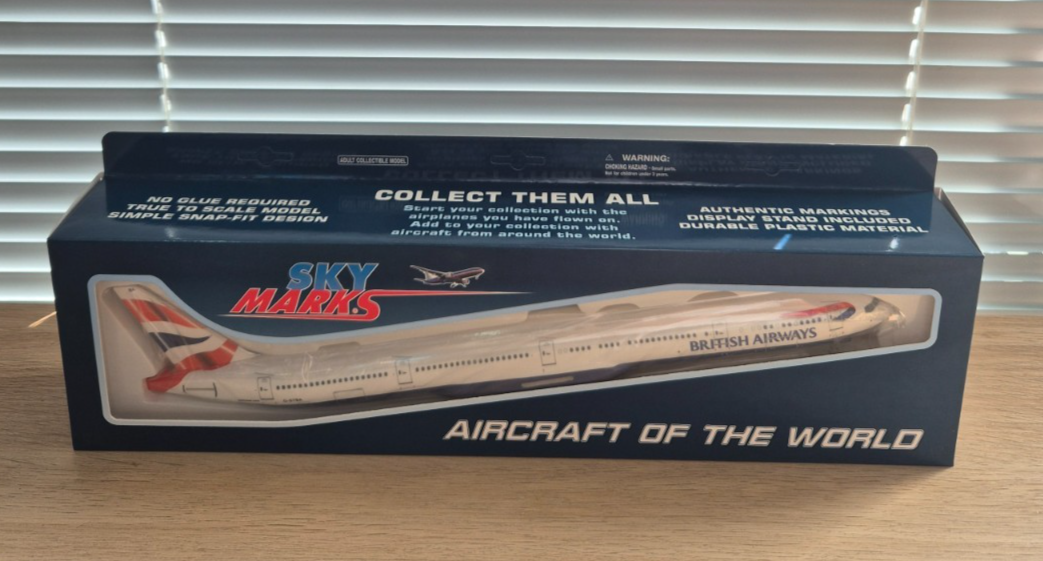 SkyMarks 1/200 Boeing 777-300ER British Airways G-STBA | eBay