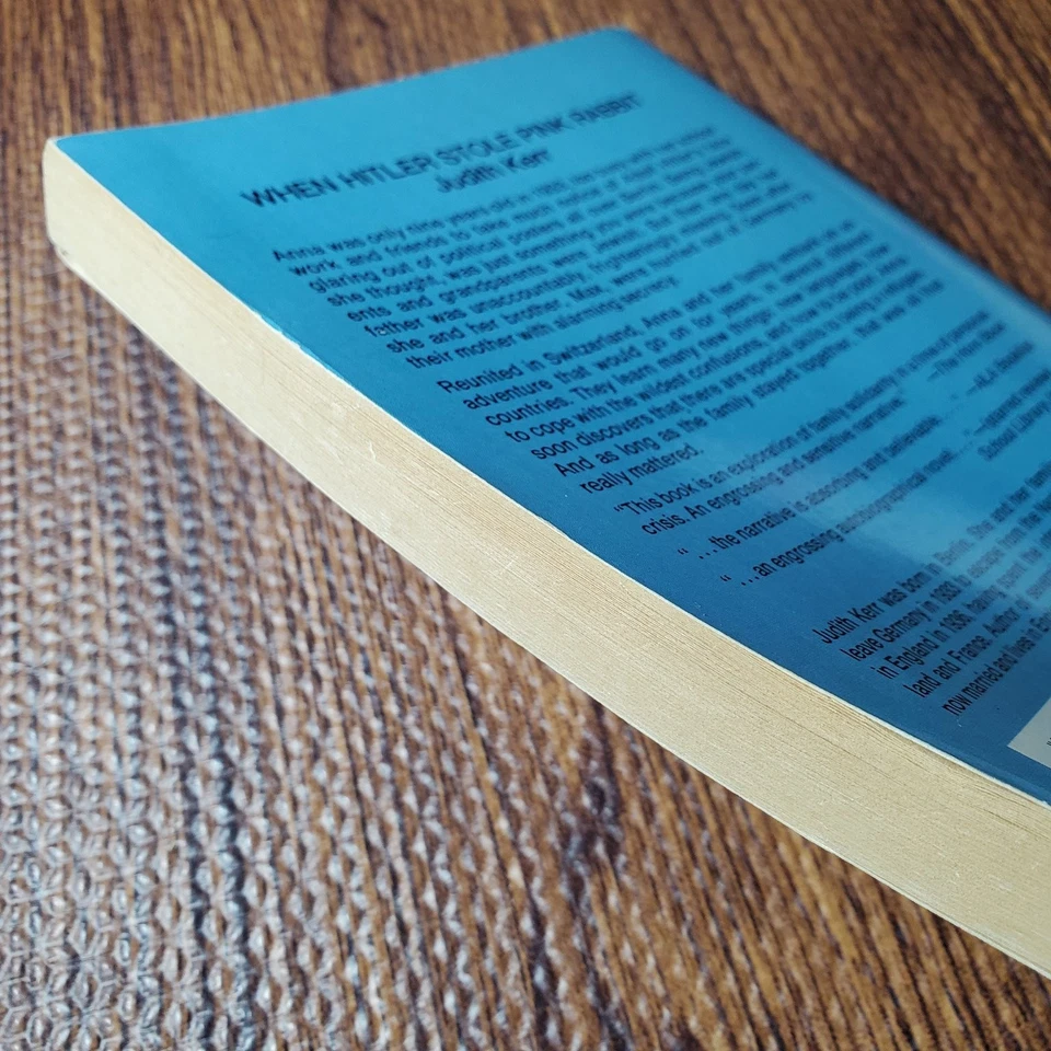 When Hitler Stole Pink Rabbit Judith Kerr 1987 Reprint ALA Notable Dell Foto 4 de 4