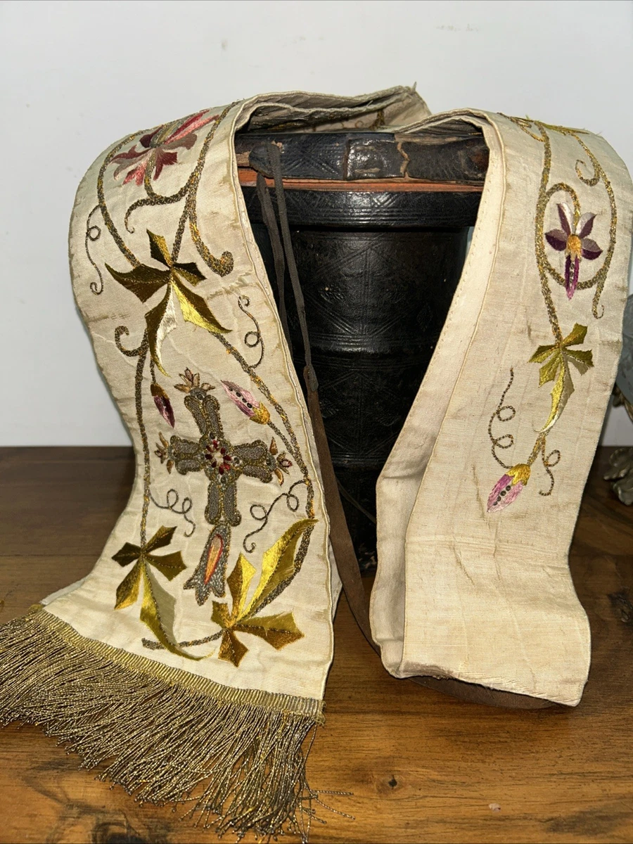 SOLUSTRE Stola da Sacerdote Ricamata a Croce con Nappe Decorative, Stola Clericale Reversibile Bianca per Cerimonia Nuziale, Scialle da Pastore Morbido e Resistente per Uso Liturgico