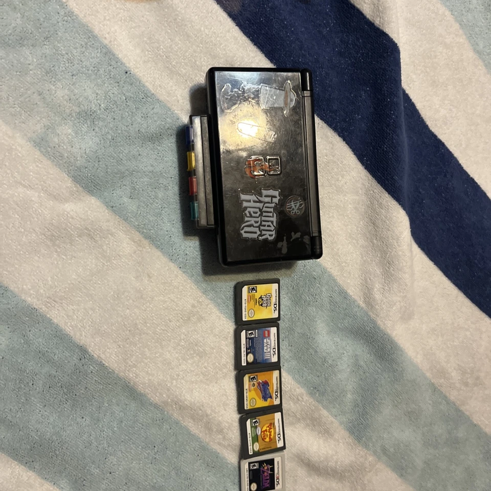 The Legend of Zelda Nintendo 3DS/3DS XL Pouch Faux Leather Carrying Case - Image 4 of 4