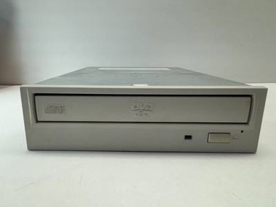 Toshiba SD-M1401 DVD-ROM IDE ATAPI Drive Beige Vintage PC