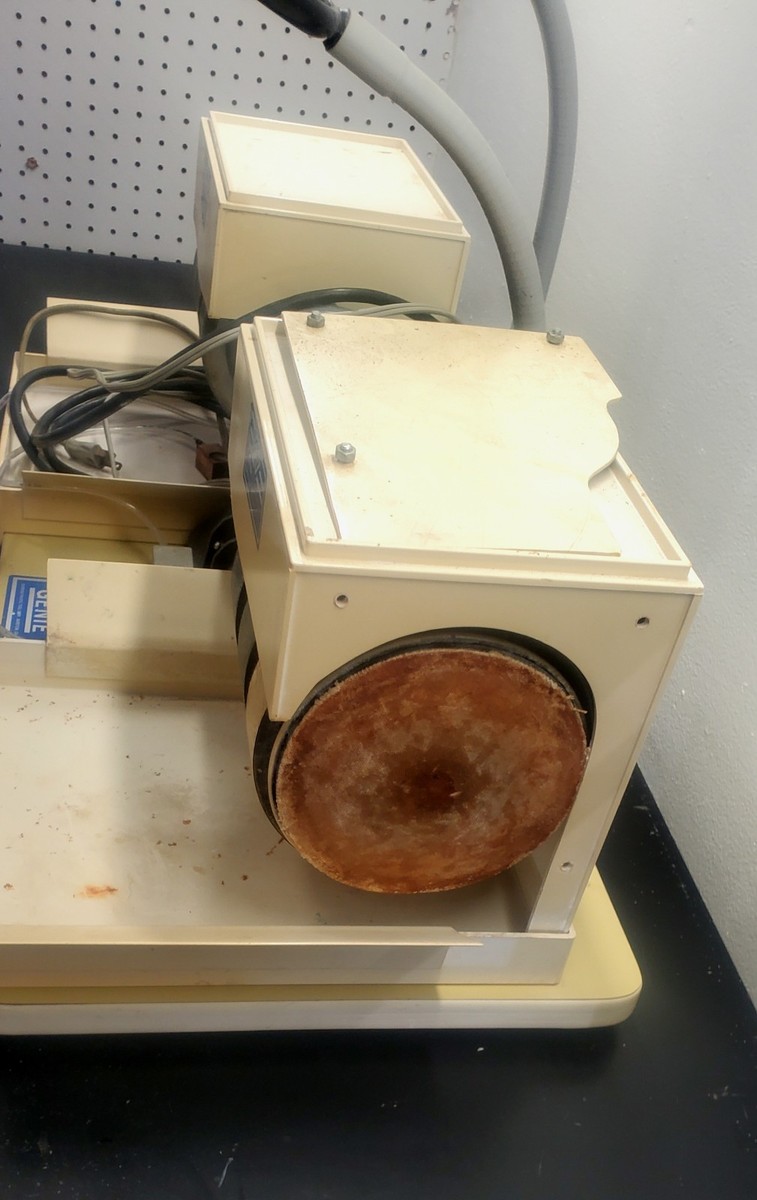 Diamond Pacific Genie Lapidary Grinder - 6x 6in Wheels + Buffing 