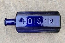 VINTAGE c1900s LARGE 20oz COBALT BLUE FLUTED CHEMIST PHARMACIST POISON BOTTLE