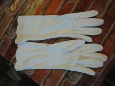 Vintage stretch nylon beaded off white womens ladies wrist gloves Hong Kong made