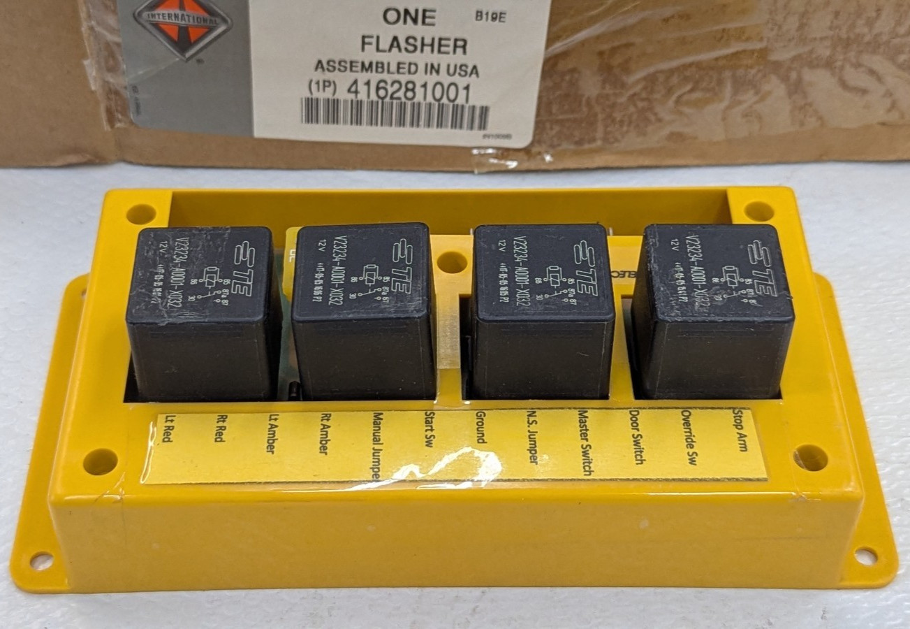 416281001 International School Bus Flasher Safety Console Plate Fuse Relay Panel