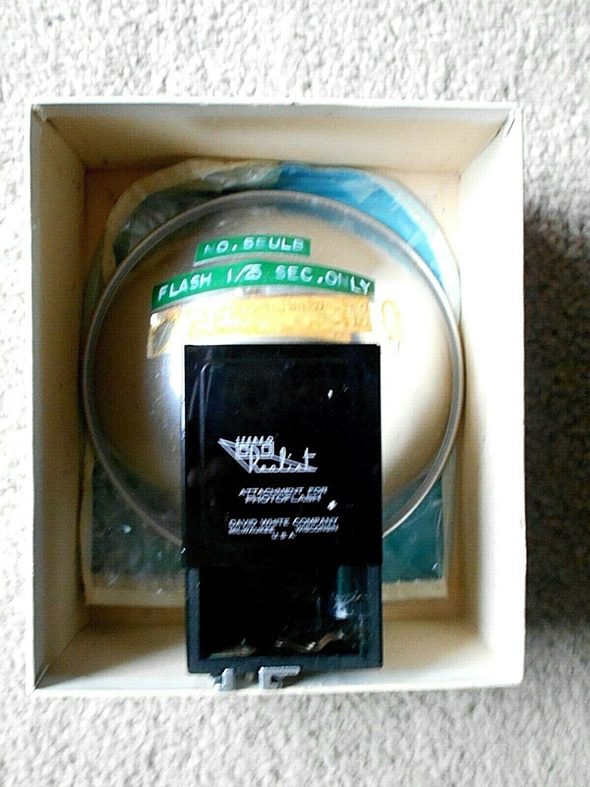 Stereo Realist Attachment for Photo Flash Model ST52