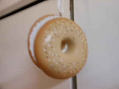 Hallmark ''Everything Bagel With Cream Cheese'' Ornament NWT