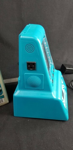 Power Pal Camping and Marine Portable Power Unit Model PP100 - Picture 7 of 7