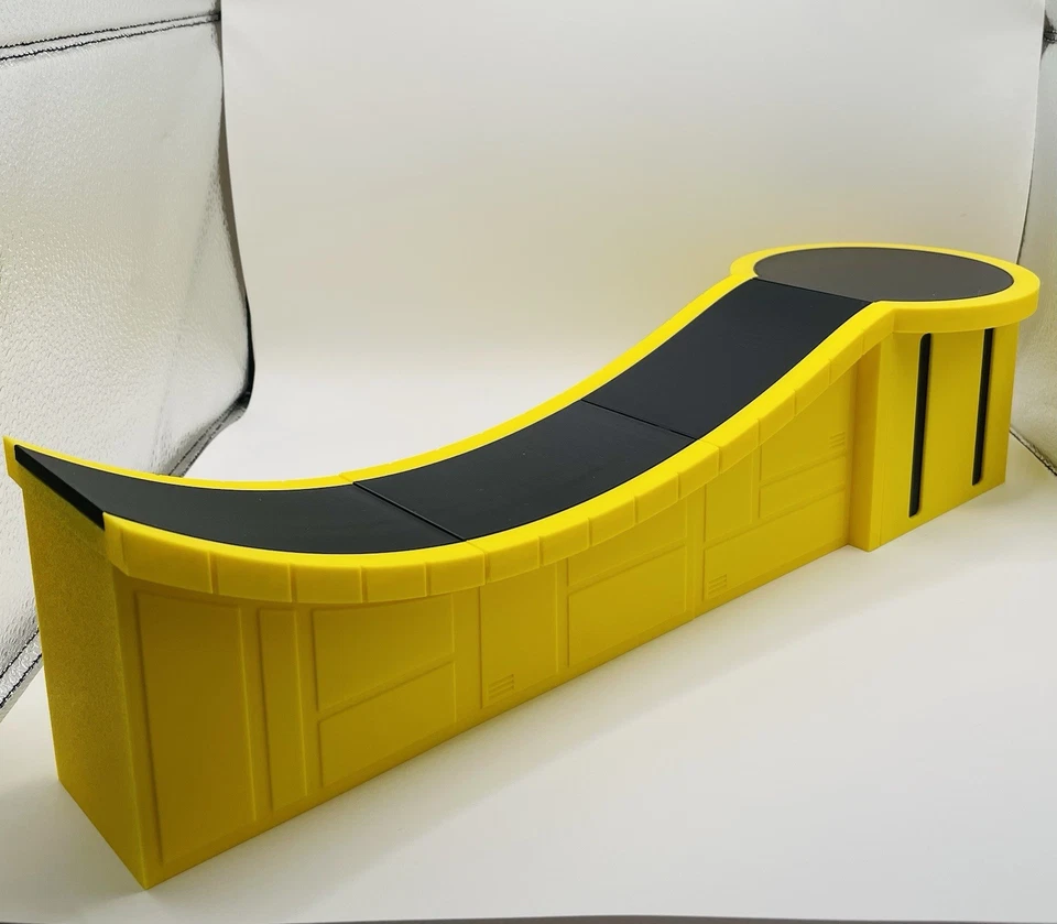 GOLDRAKE GRENDIZER GOLDORAK SPAZER RAMPA DI LANCIO BASE SEGRETA - Immagine 3 di 4