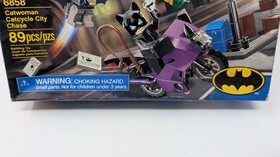 LEGO DC Universe Super Heroes Catwoman Catcycle City Chase (See Photos)