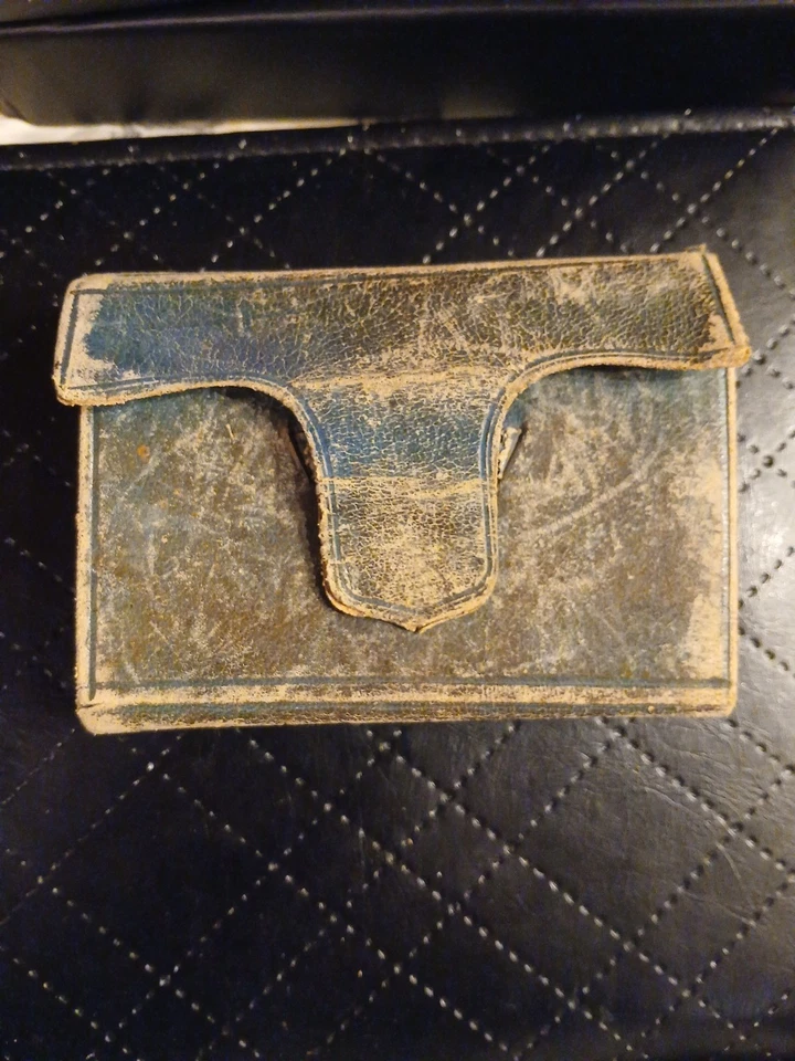 Victorian Era Tintype Photo Album With 18 Photos - Image 2 of 4