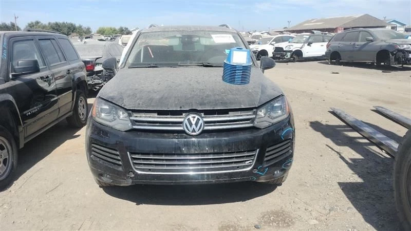 RIGHT FRONT WIPER ARM 2014 VOLKSWAGEN TOUAREG - Image 3 of 4