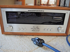 Marantz   115 B Tuner, Wood Case, Audioquest "Tuner" Power cord -Original Manual