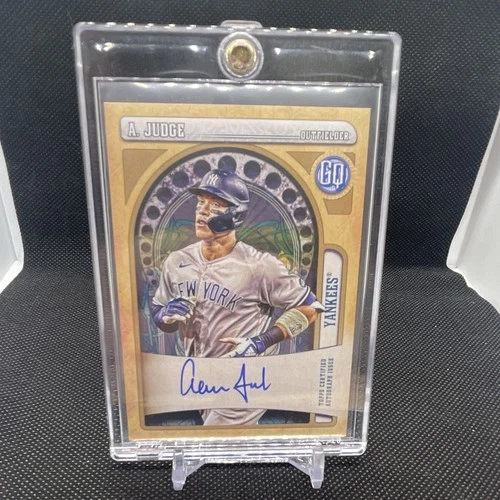Aaron Judge 2021 Topps Aaron Judge Auto
