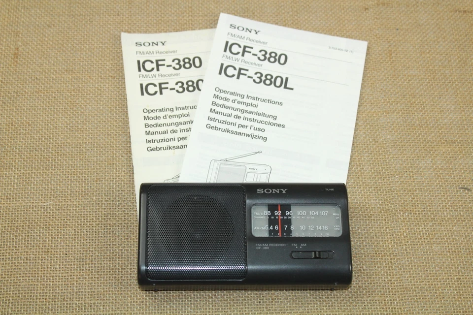 Sony ICF-380 Radio tragbar FM/AM Receiver #H-539/MHi