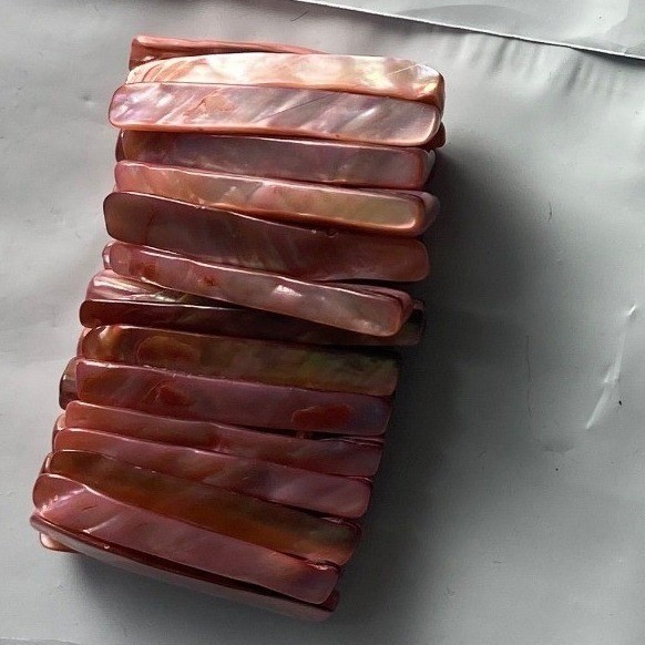 Shell Bead Bracelet Reddish Pink Stretch Stackabl… - image 1