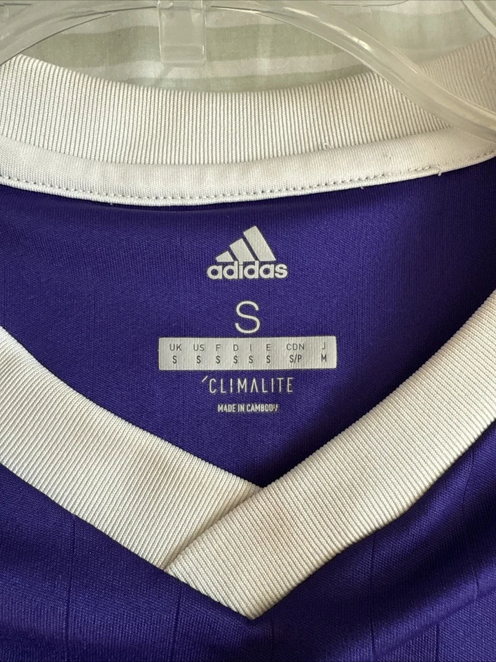 CAMISETA ADIDAS MLS ORLANDO CITY SC TEAM MORADA #36 HOMBRE TALLA PEQUEÑA Foto 4 de 4