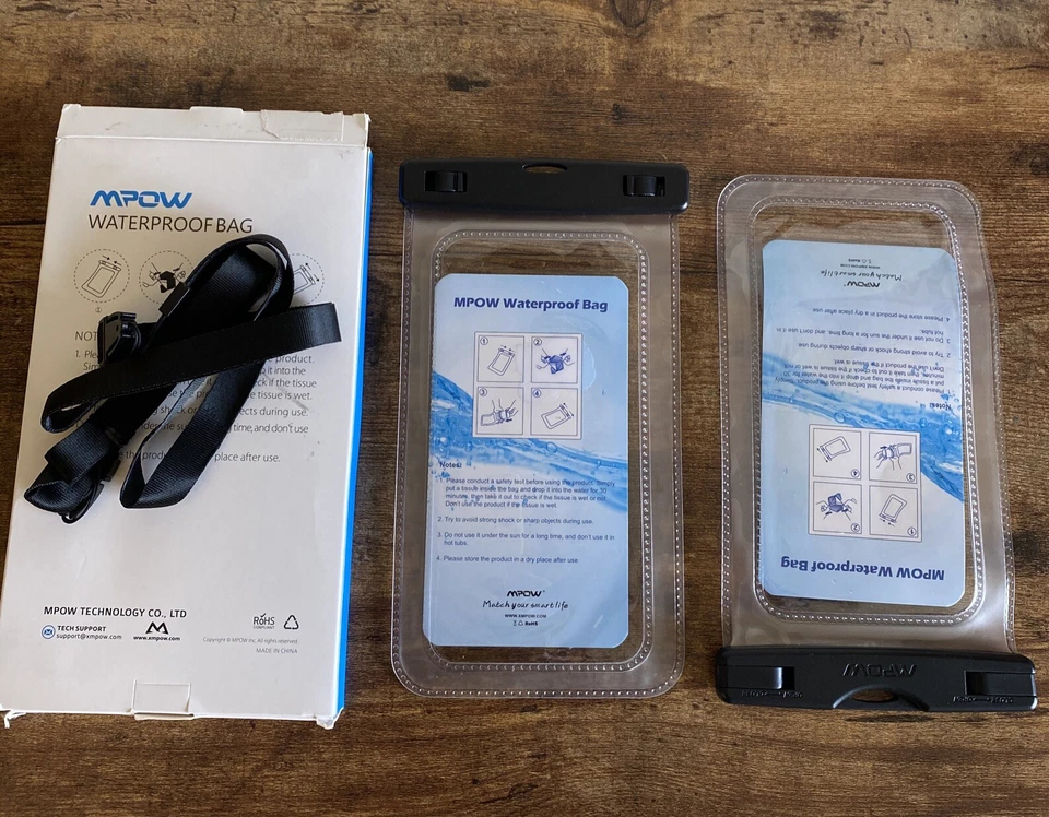 Paquete de 2 fundas universales impermeables para teléfono bolsa seca Mpow para iPhone Samsung Foto 2 de 4