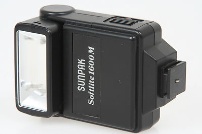 Sunpak Softlite 1600M, Aufsteckblitzgerät mit Mittenkontakt