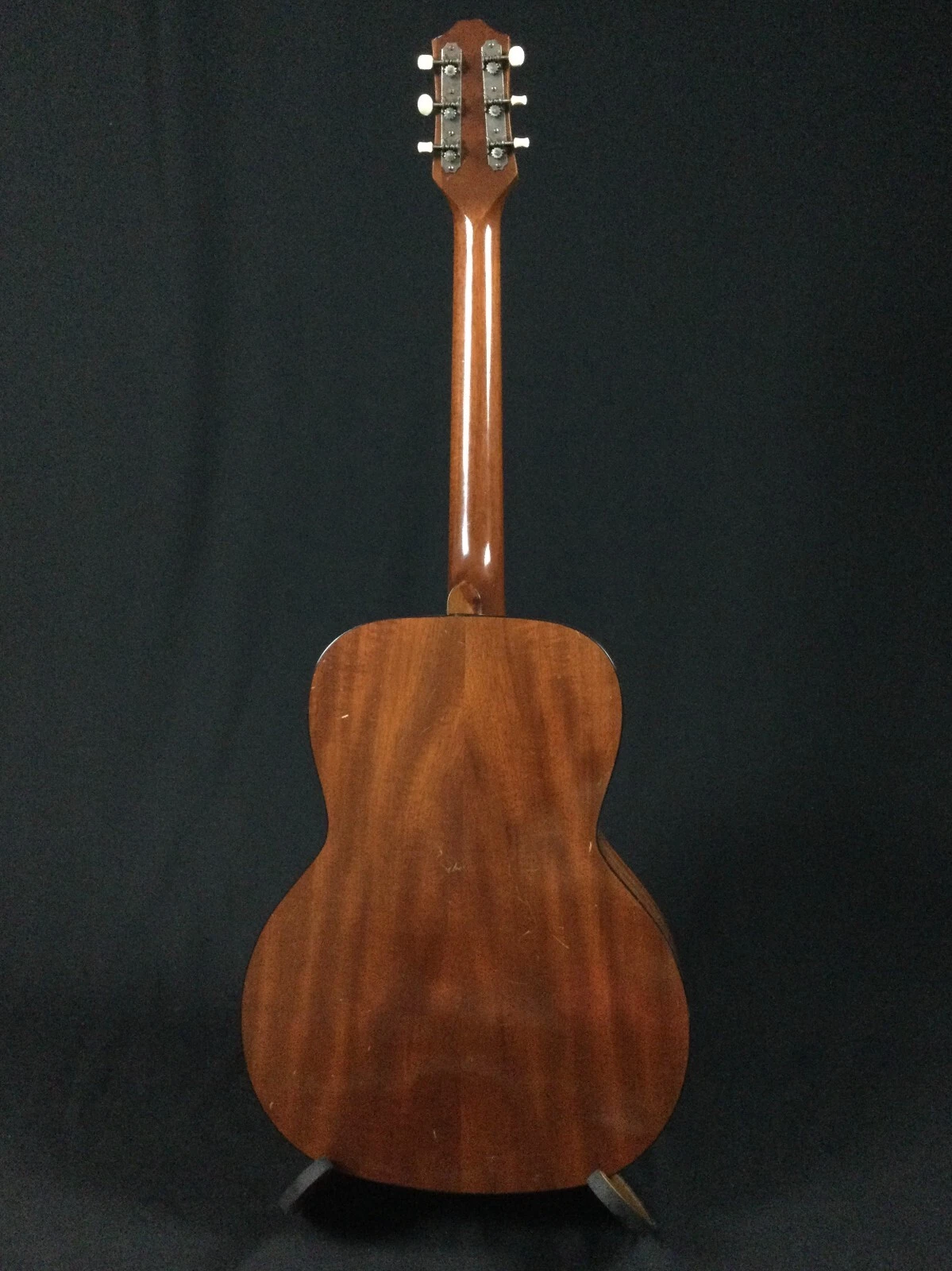 Picture 8 of 18