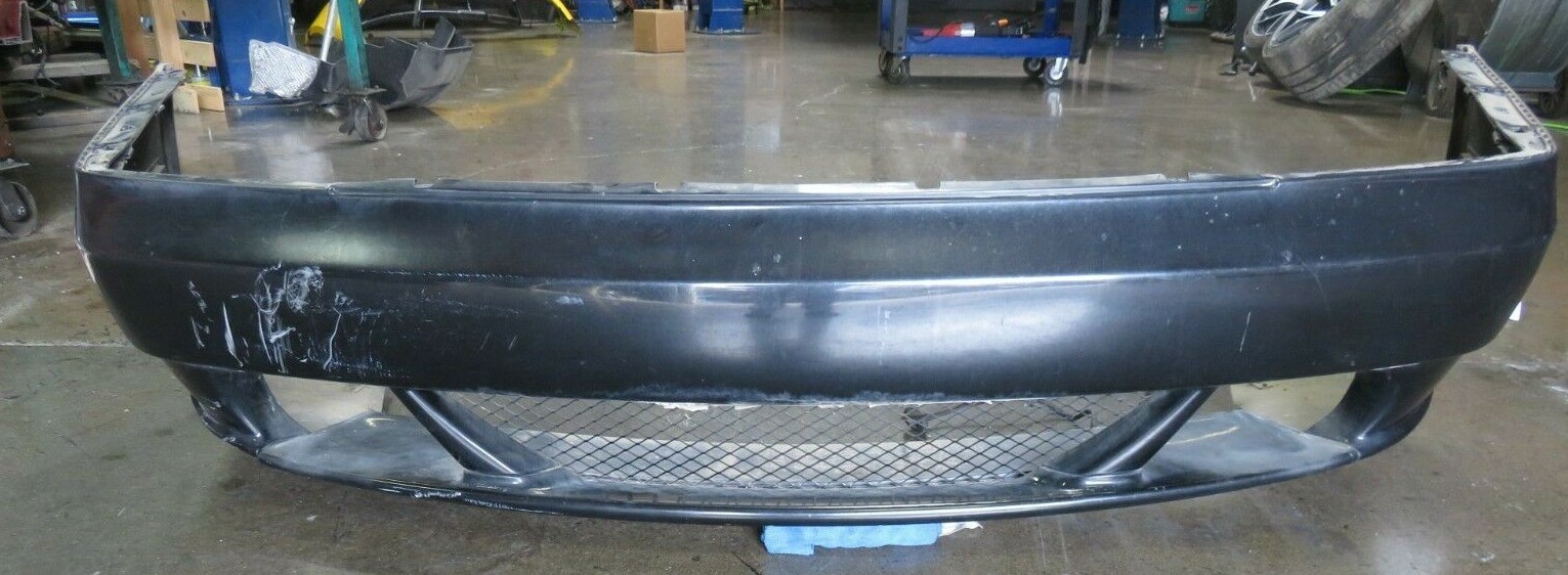 Maserati M128, Rear Bumper, W/Out Parking Sensor Option, Used, P/N 980138252