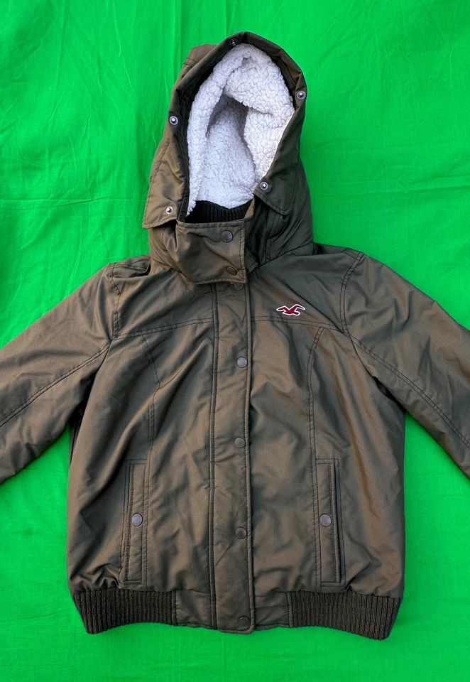 Hollister California All-Weather Sherpa Lined Women's Green Jacket Size L. - Image 2 of 4