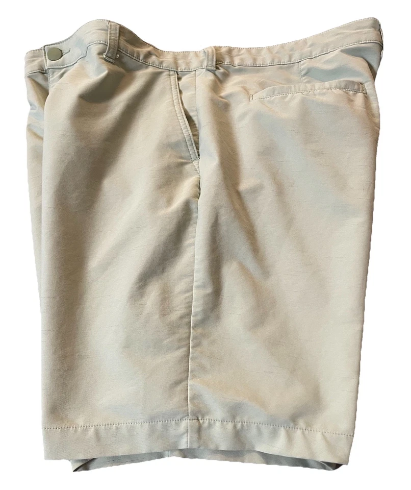 George Golf Chino Shorts Men’s 36 Sage Green Pockets Athleisure Beach Resort - Image 3 of 4