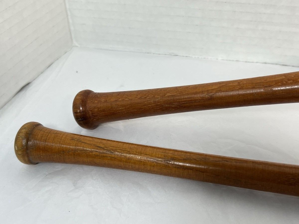 Ancienne chauve-souris en bois rouge softball Hanna Batrite Athens GA