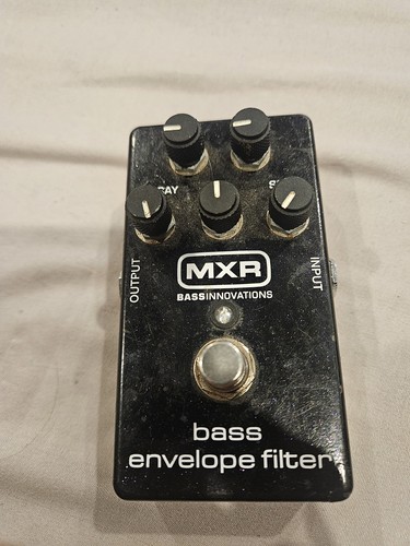 MXR Bass Innovations Analog Envelope Filter Pedal for Bass Guitar