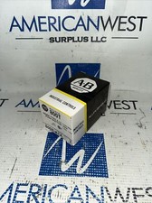 ALLEN BRADLEY 800T-A1A PUSHBUTTON  SER T FLUSH HEAD GREEN 1NO 1NC TYPE 4,13