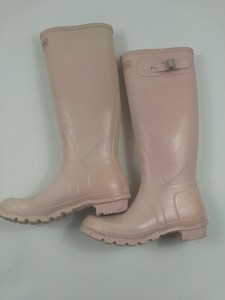 light pink hunter boots