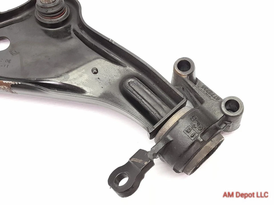 Mini Cooper S R56 R57 R55 R58 R59 2010 brazo de control inferior delantero derecho Wishbone  Foto 3 de 4