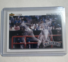 Upper Deck 1992 Ken Griffey Jr. #424 Base Set Seattle Mariners Baseball Card