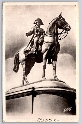 Vintage Statue de Napoleon La Roche-sur-Yon France Postcard by Gaby A323