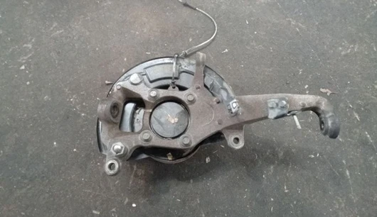 2012-2020 Nissan NV 1500 NV 2500 NV 3500 Right Passenger Side Spindle Knuckle - Image 2 of 2