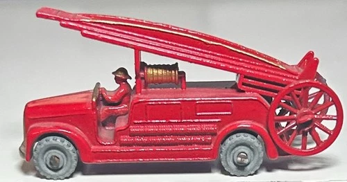 Matchbox Lesney Moko #9 Red Fire Engine