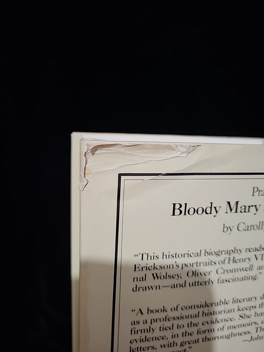 The First Elizabeth by Carolly HC DJ 1983