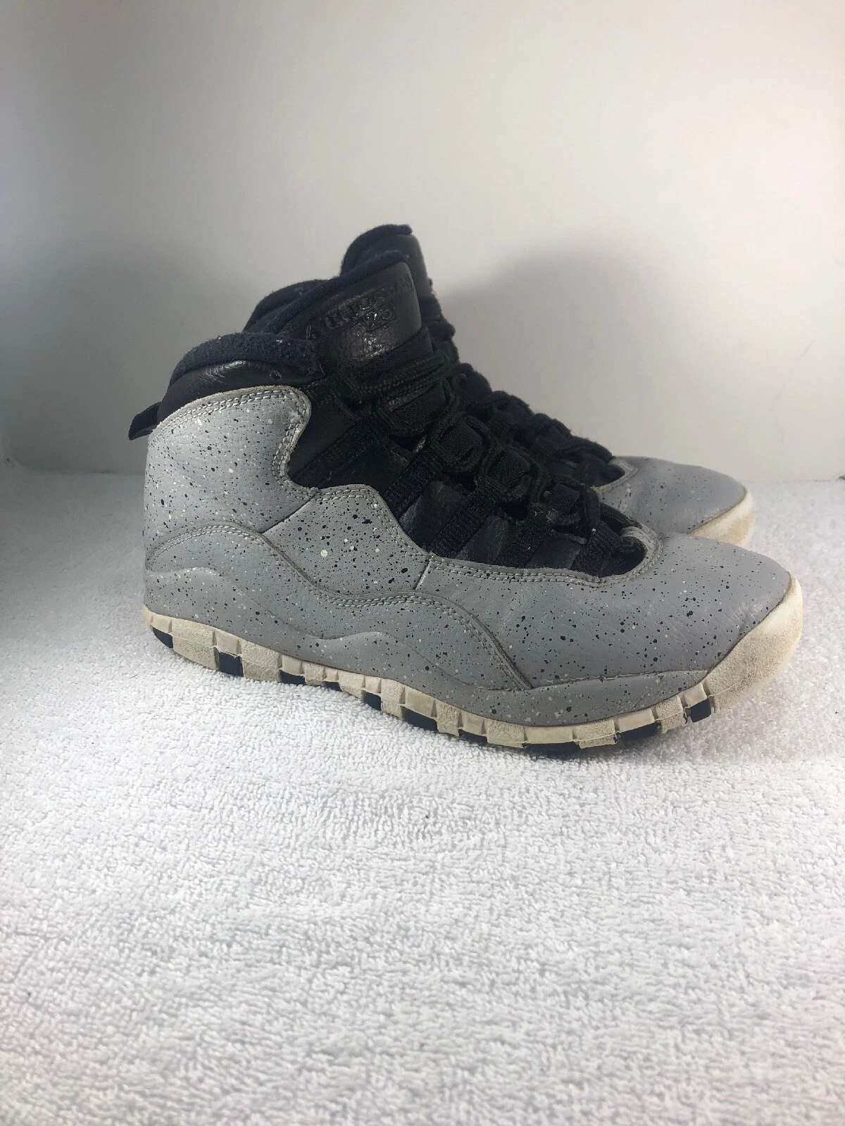 Nike Air Jordan Retro 10 X Cemento Grigio Fumo Taglia 4.5Y GS 310806 062