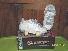 HEELYS STYLE 7141 BOYS 2 GIRLS 3 TENNIS SHOES TENNY SHOES WHITE  BLUE