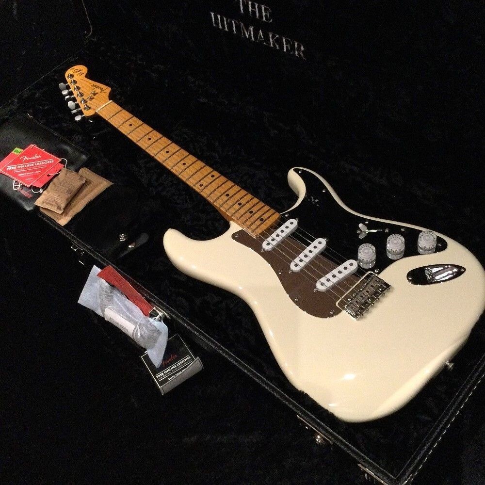 Fender Nile Rodgers Hitmaker Stratocaster Alder Electric Guitar