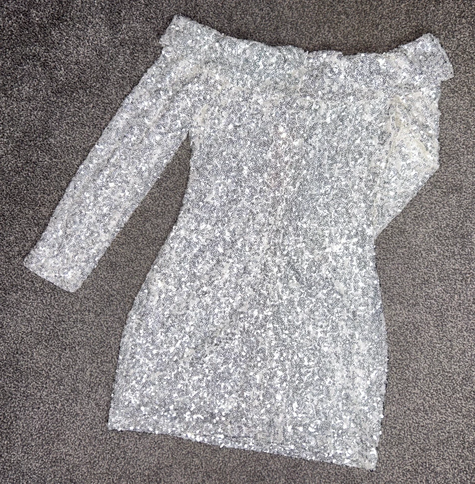BNWT CLUB L SILVER SEQUIN BARDOT PLUNGE LONG SLEEVE MINI DRESS SIZE 8 RRP £65 - Image 2 of 2