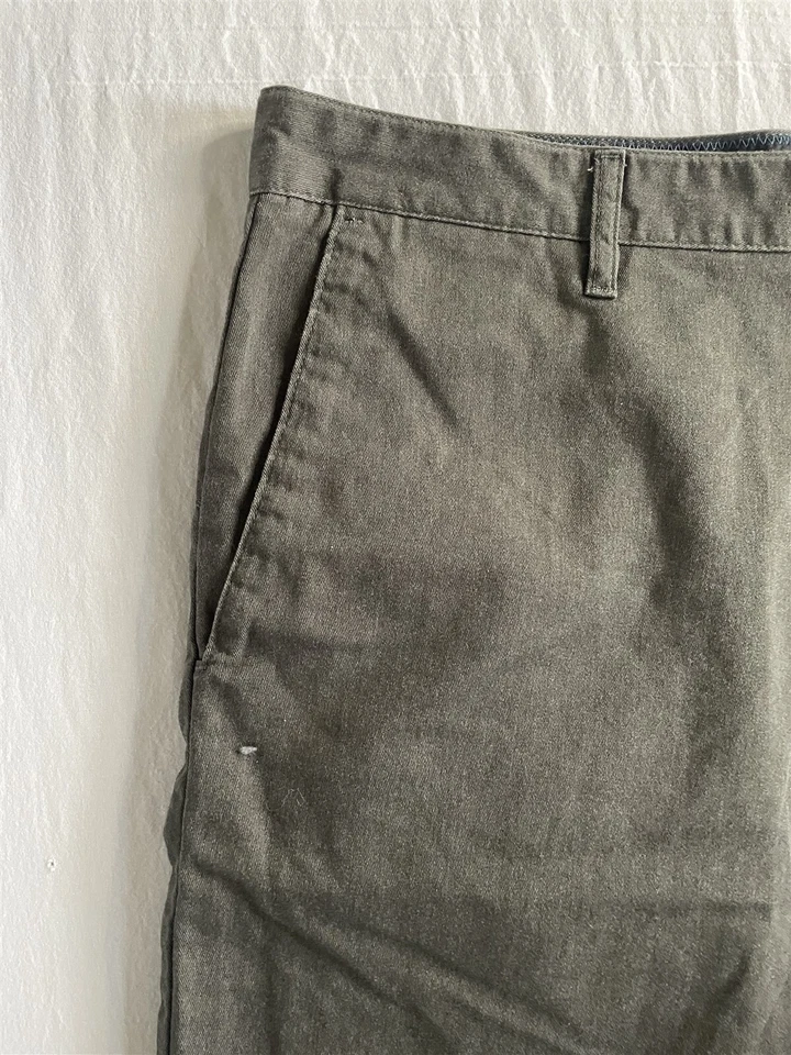 Volcom 40x10.5" Gray Vmonty Chino Mens Shorts - Image 2 of 4