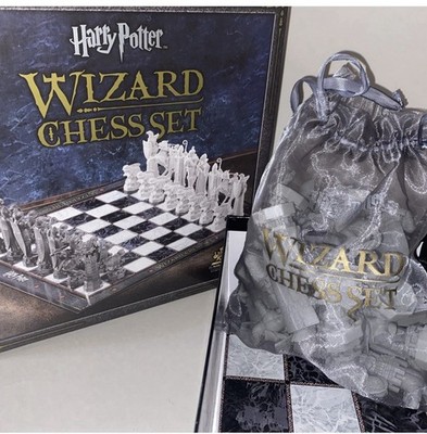 The Noble Collection Harry Potter Wizard Chess Set Multicolor