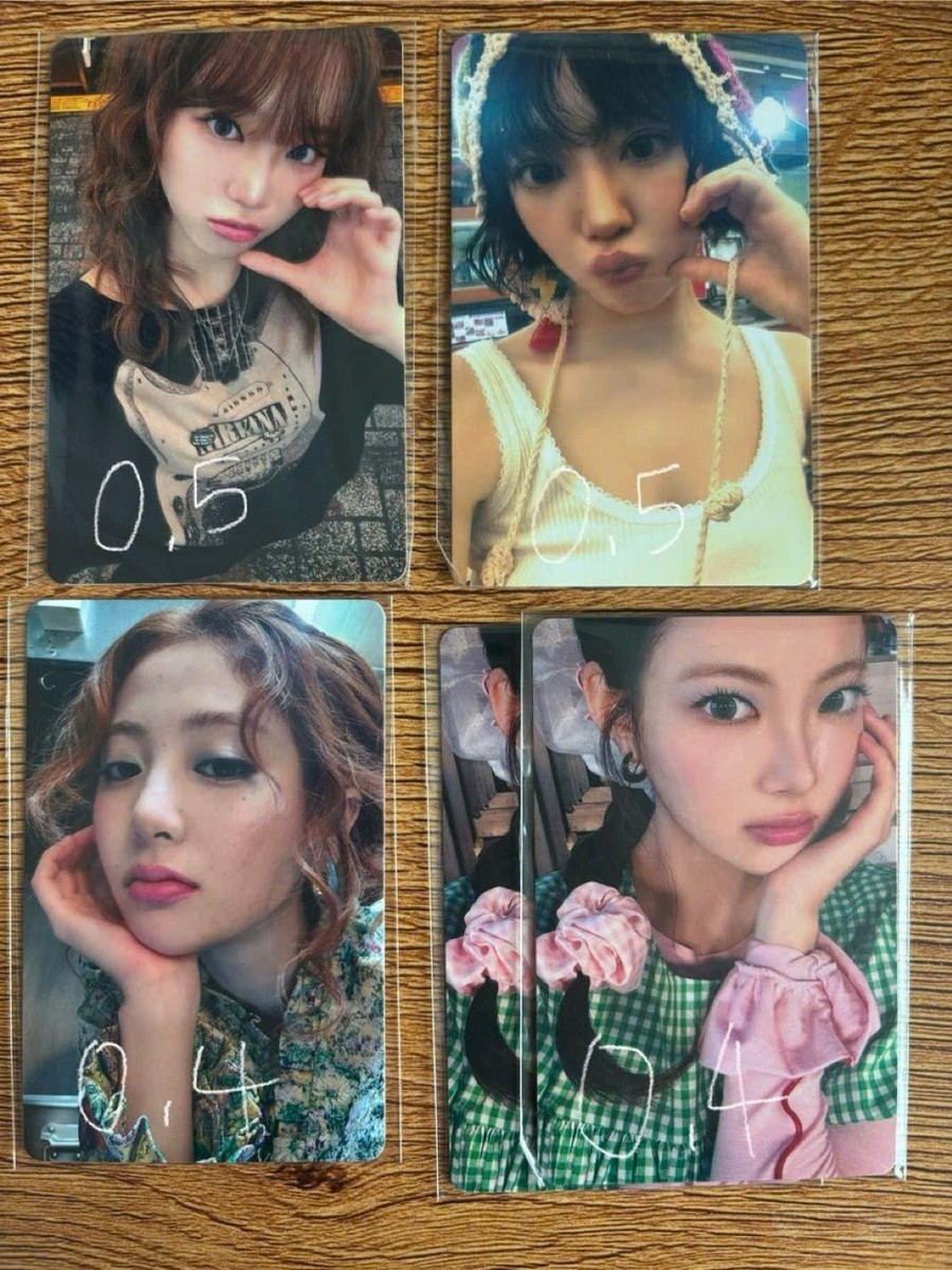 LE SSERAFIM MOM'S TOUCH PIZZA SPAGHETTI OFFICIAL POB PHOTOCARD
