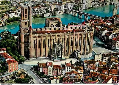 Postcard - 81 - Albi - Aerial view of St. Cecilia's Basilica - CPM - Voi