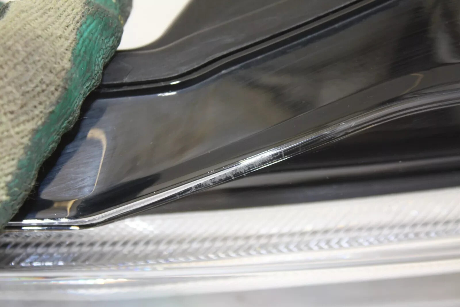 Volvo XC60 Left Side LED Headlight 32342510 Genuine for sale  