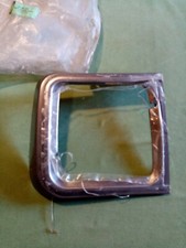 Feu avant (phare) Renault R6