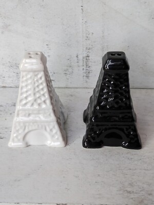 EIFFEL TOWER Paris  Ceramic Black & White Salt & Pepper Shakers Set  NICE 
